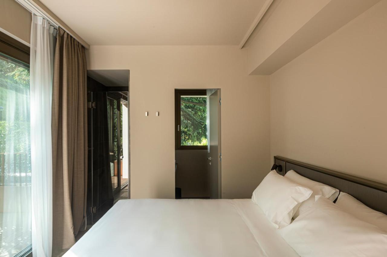 Hotel Promessi Sposi Malgrate Esterno foto